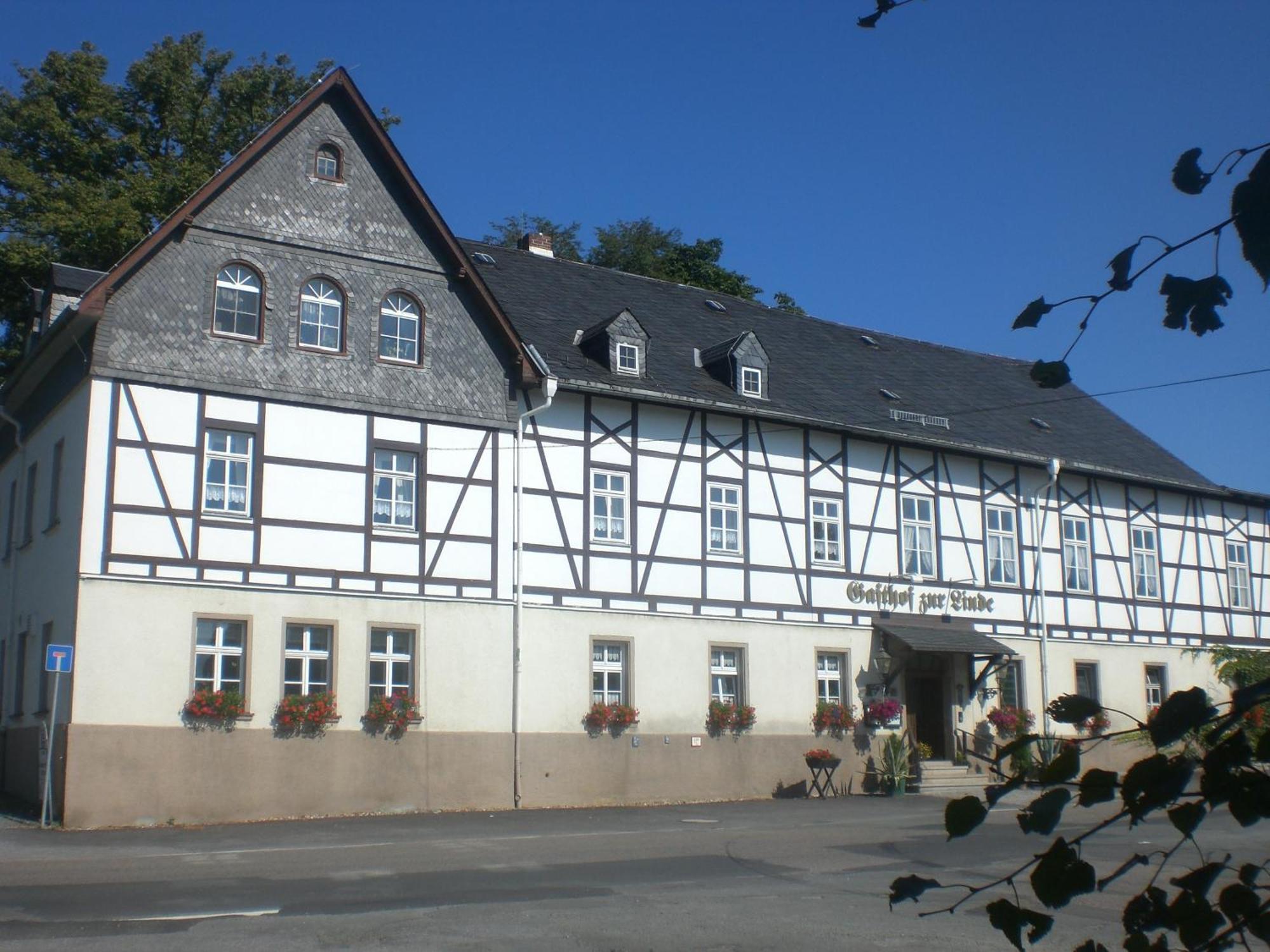 Hotel Gasthof Zur Linde Weissbach (Saxony) Exterior foto